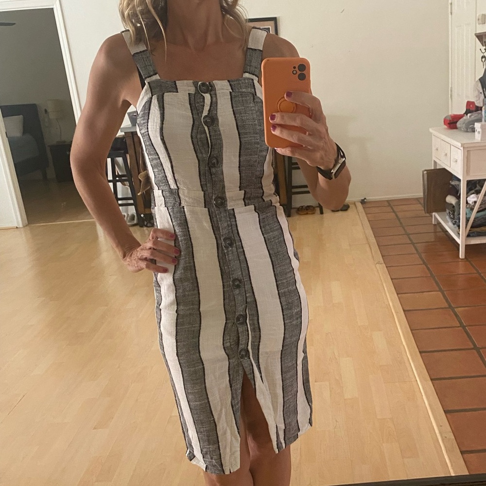 NWT URBAN Romantics Black & White Vertical Stripe Button-Front Linen Dress Med